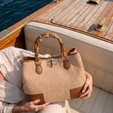 Bamboo Babe Tasche aus Leder und Rafia in Lederfarbe