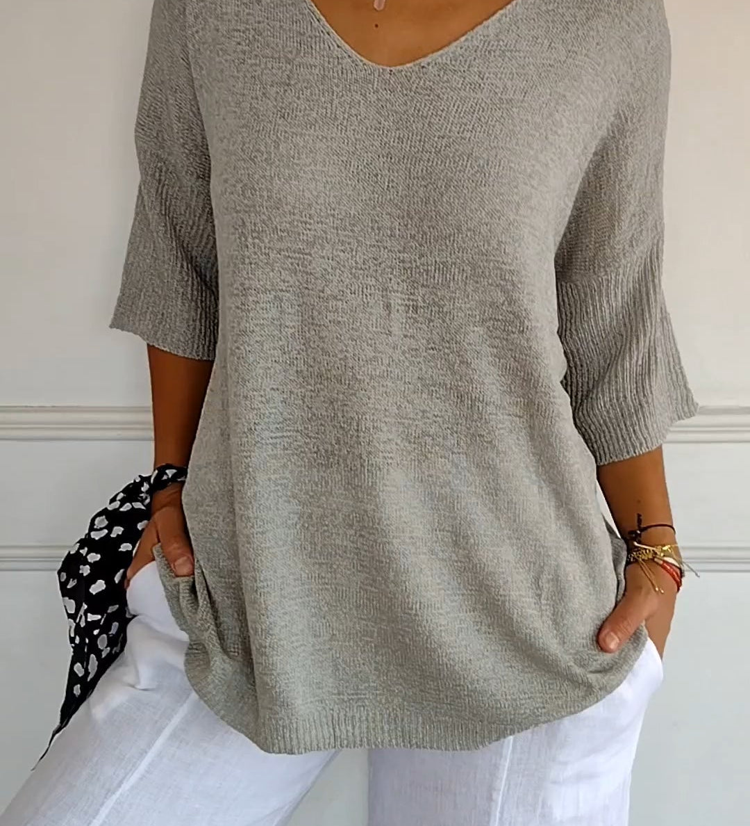 Gestricktes Top mit V-Ausschnitt