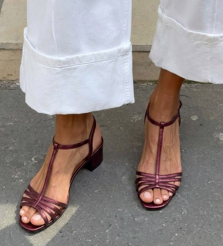Allegra | Elegante Goldsandalen für den Alltag