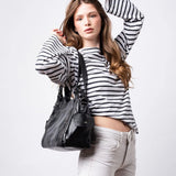 BELLA | Vintage Y2K Schultertasche