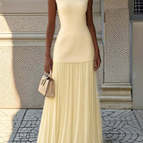 Plissiertes Maxikleid