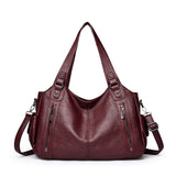 BELLA | Vintage Y2K Schultertasche