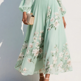 Cisella | Midi-Kleid in hellgrün mit Blumenmuster