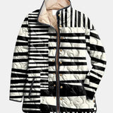 Miren | Schwarze und Weiße Abstract Steppjacke