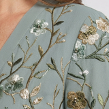 Evadne | Florales V-Ausschnitt Maxikleid mit kurzen Ärmeln