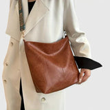 Kemmy | Damen Schultertasche mit einzigartigem Stil