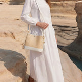 Borsa Kendy aus Leder und Rafia Chevron Limited Edition Weiß